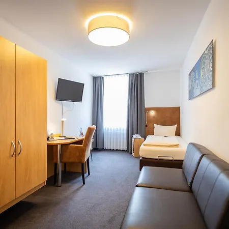 Residenz 3* رافنسبرغ