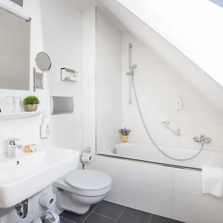 Otel Residenz 3*